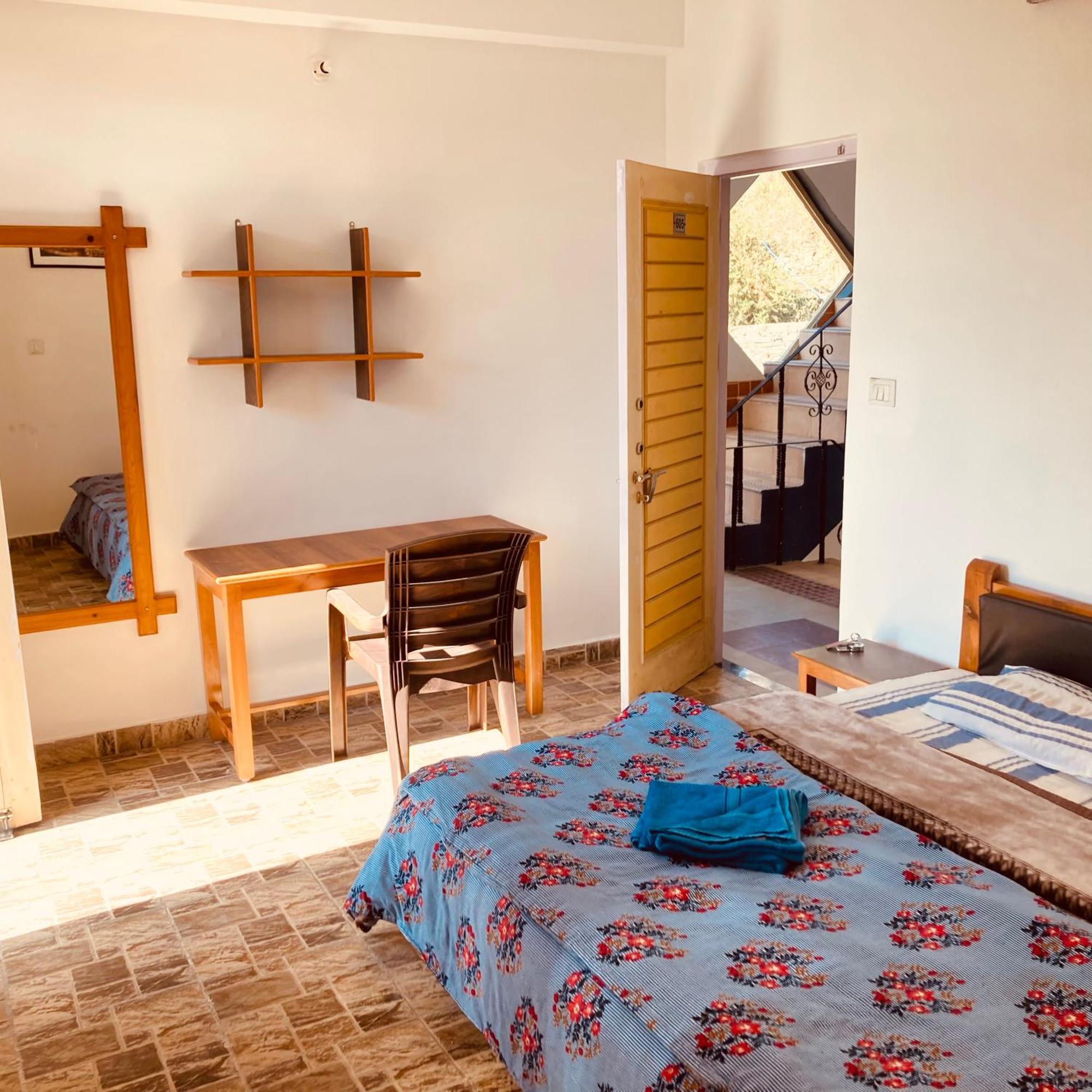 Oasis Guest House Bhagsu D'Shala Dharamsala Exteriér fotografie