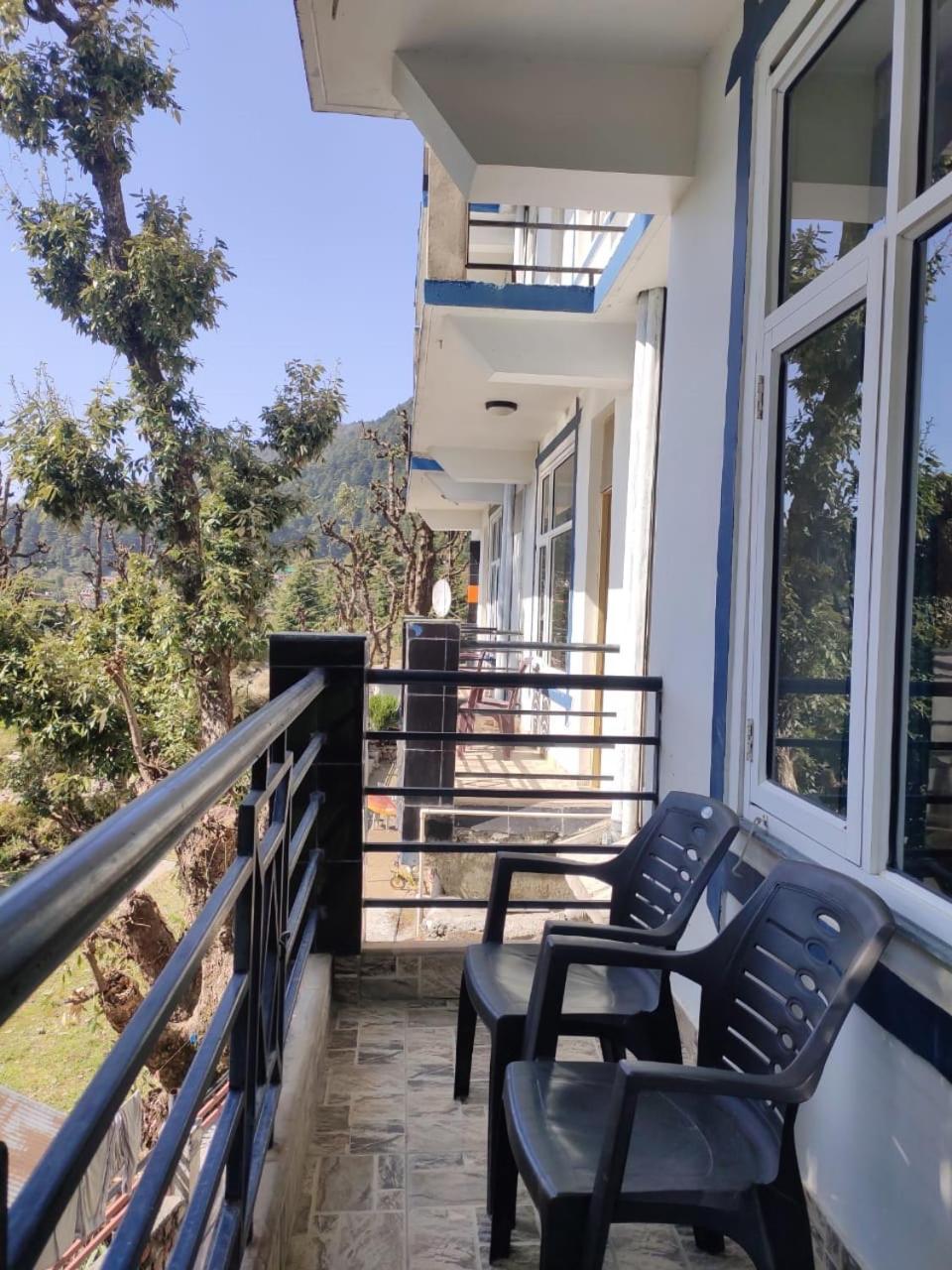Oasis Guest House Bhagsu D'Shala Dharamsala Exteriér fotografie