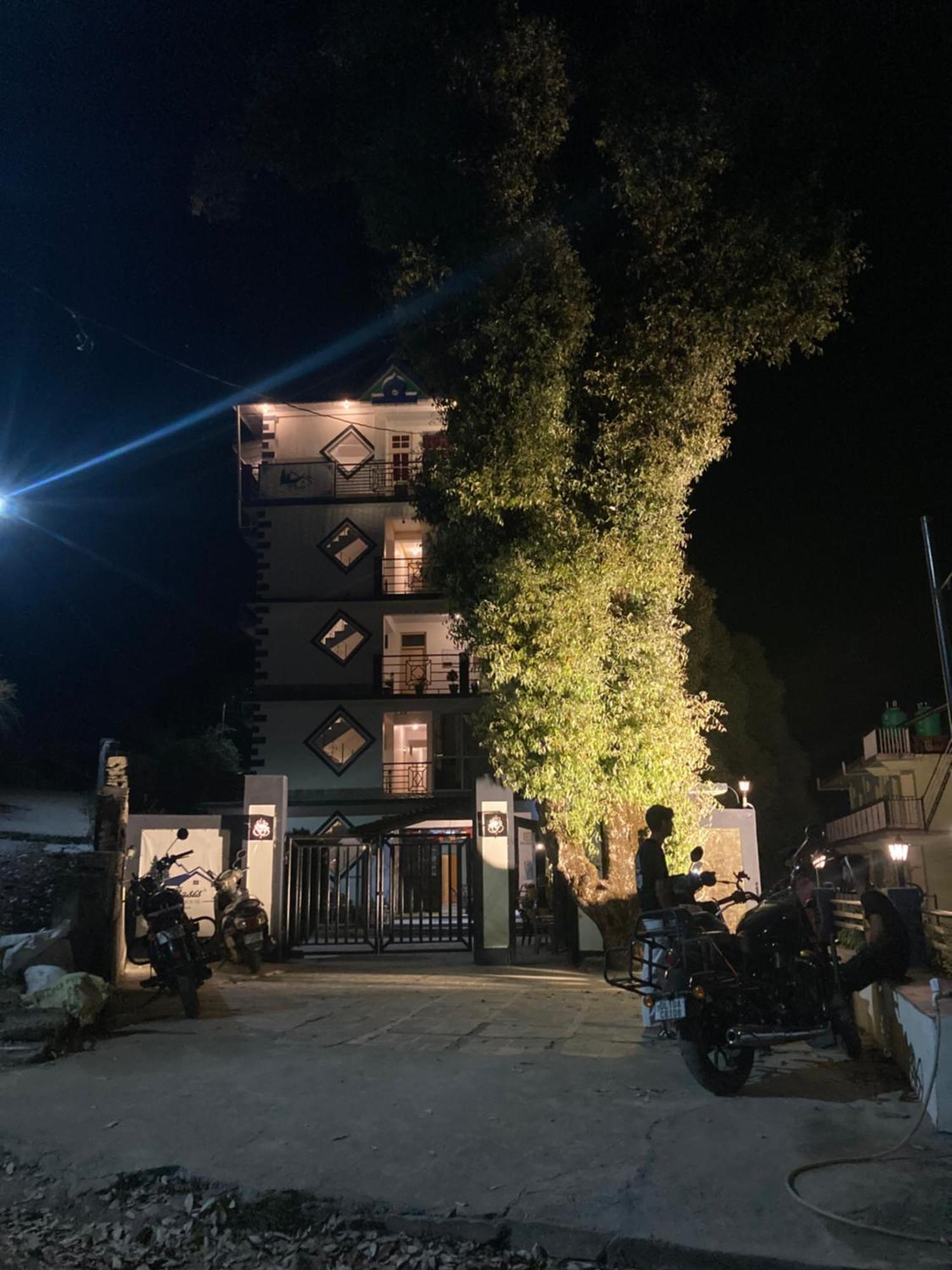 Oasis Guest House Bhagsu D'Shala Dharamsala Exteriér fotografie
